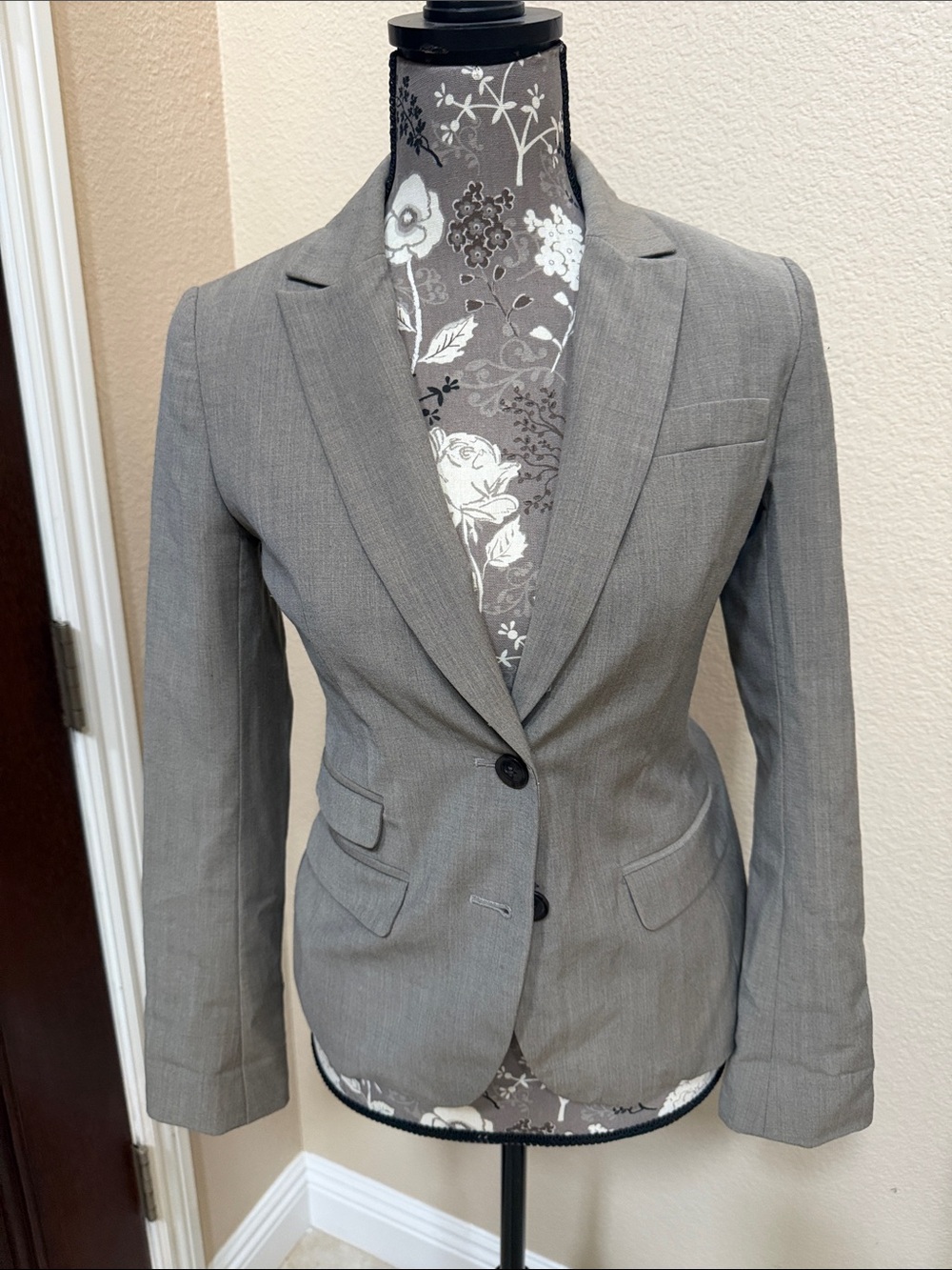 Banana Republic Petite Stretch Wool Blend One-Button Blazer Jacket